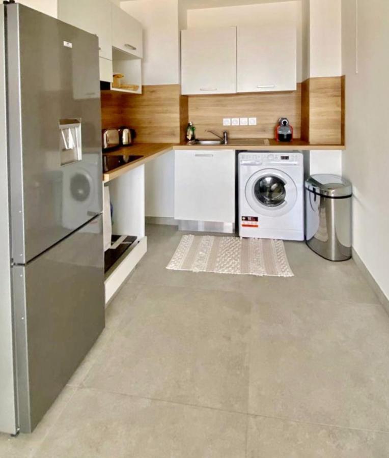 Luxurious Flat At 5 Min By Walk To Monaco, Free Parking And Sea View Apartment Beausoleil Ngoại thất bức ảnh