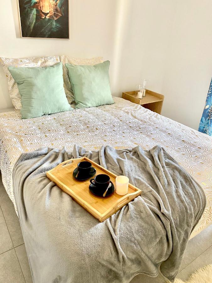 Luxurious Flat At 5 Min By Walk To Monaco, Free Parking And Sea View Apartment Beausoleil Ngoại thất bức ảnh